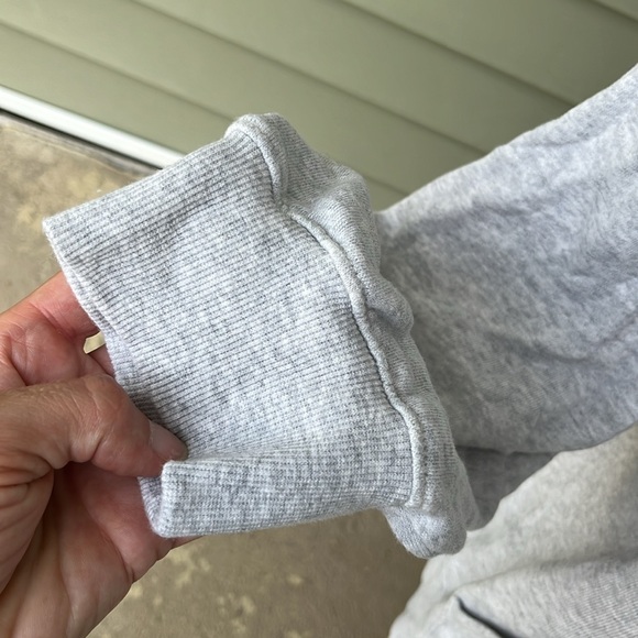 BNWOT Old Navy gray hoodie - Picture 7 of 14
